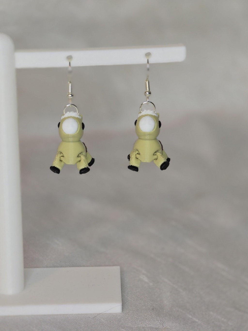 Cute Palomino with Saddle Horse Earrings