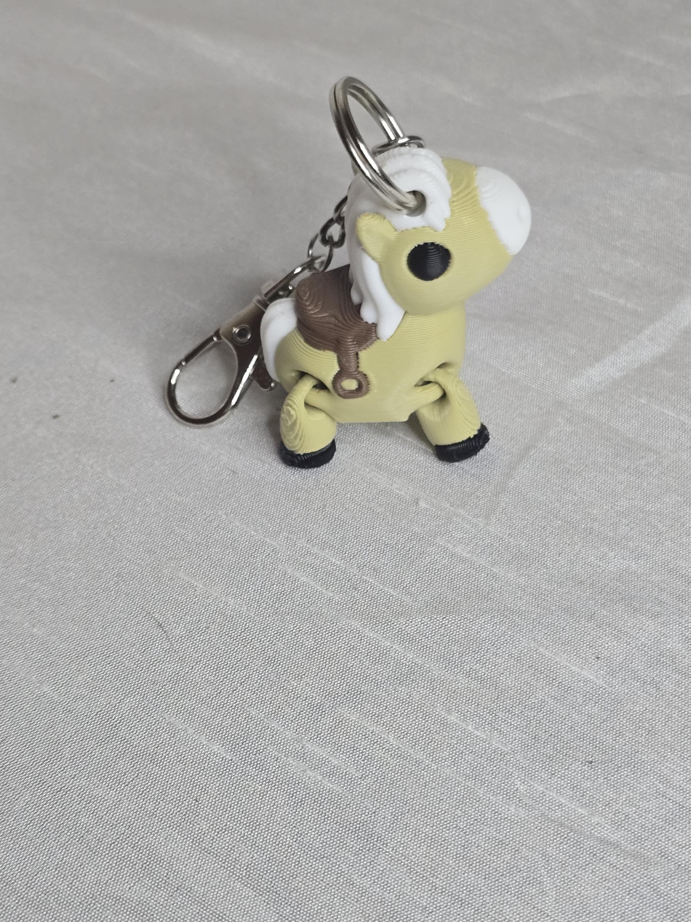 Palomino Horse with Saddle Keychain